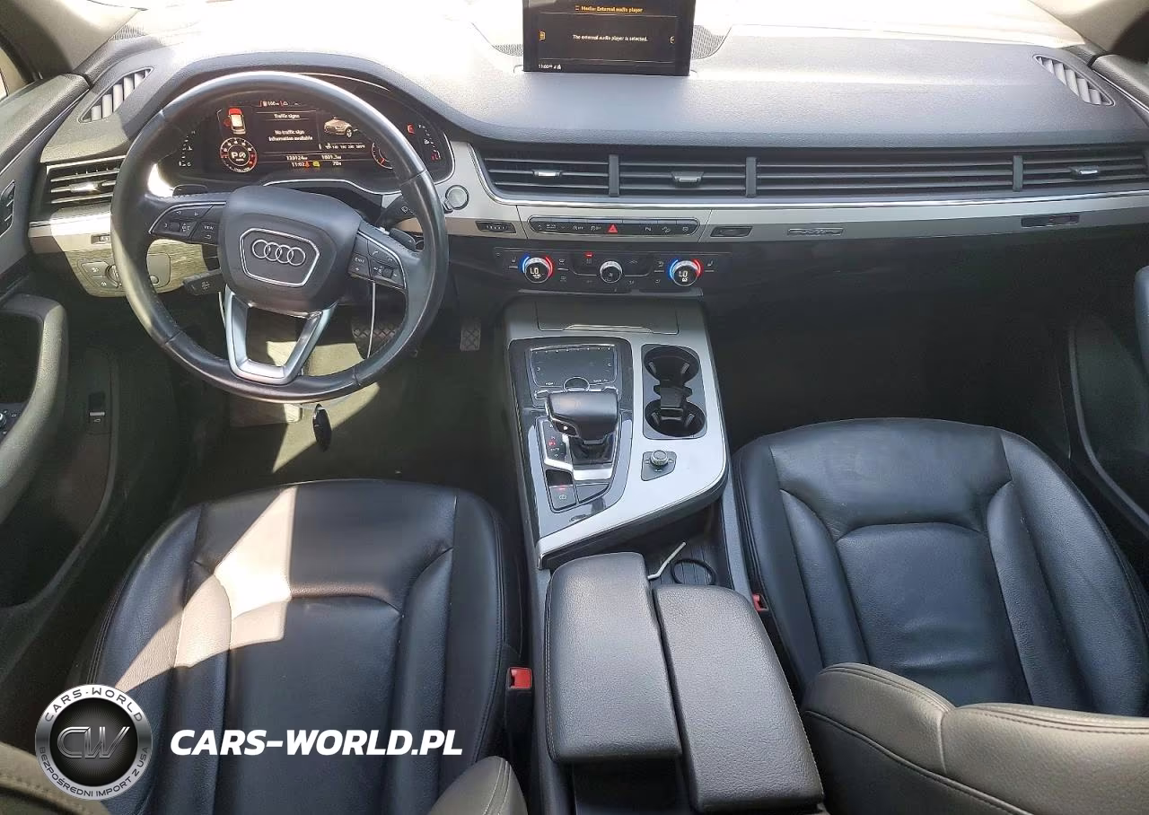 2019 Audi Q7 Premium VIN:WA1AHAF7XKD049560 - 8