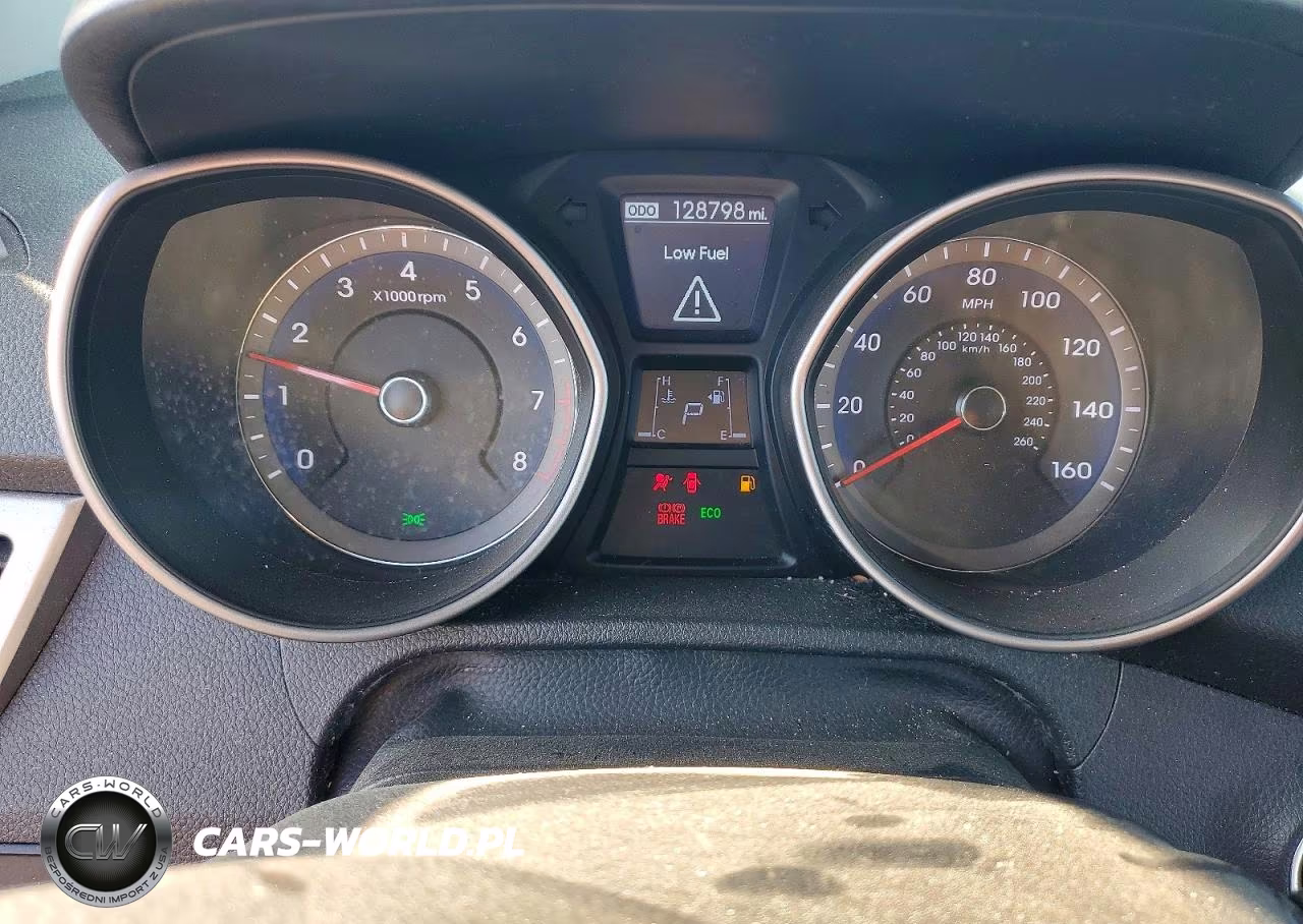 2016 Hyundai Elantra Gt Base VIN:KMHD35LH7GU295877 - 9