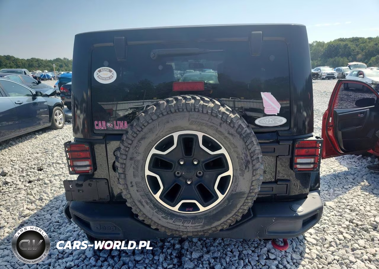 2014 Jeep Wrangler Unlimited Rubicon VIN:1C4BJWFGXEL207112 - 6