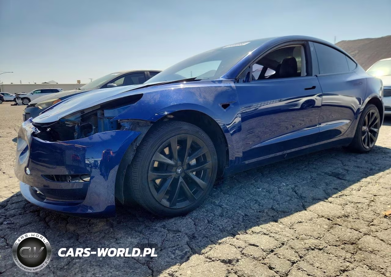 2023 Tesla Model 3 – zdjęcie 1 z 13