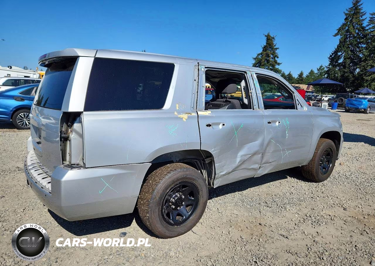 2017 Chevrolet Tahoe Police VIN:1GNSKDECXHR276424 - 3