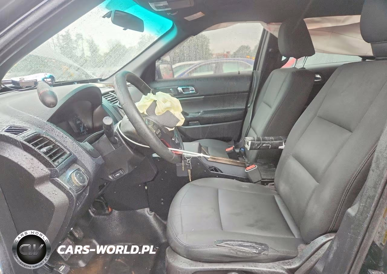 2017 Ford Explorer Police Interceptor VIN:1FM5K8AR7HGD60392 - 7