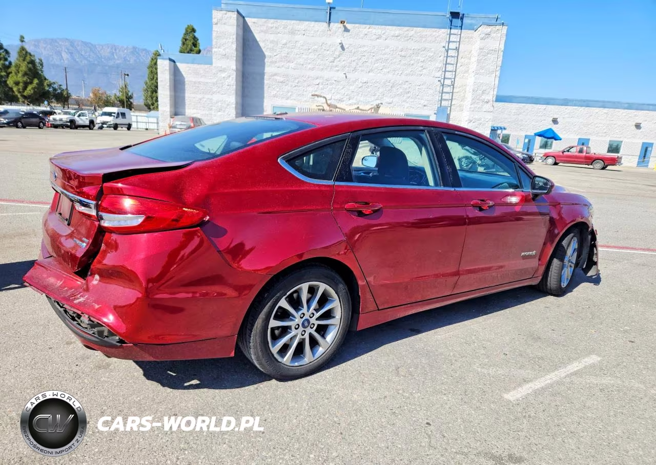 2017 Ford Fusion Se Hybrid VIN:3FA6P0LU2HR231150 - 3