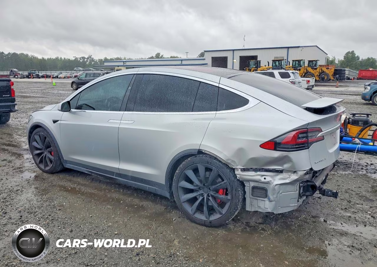 2017 Tesla Model X VIN:5YJXCDE48HF056158 - 2