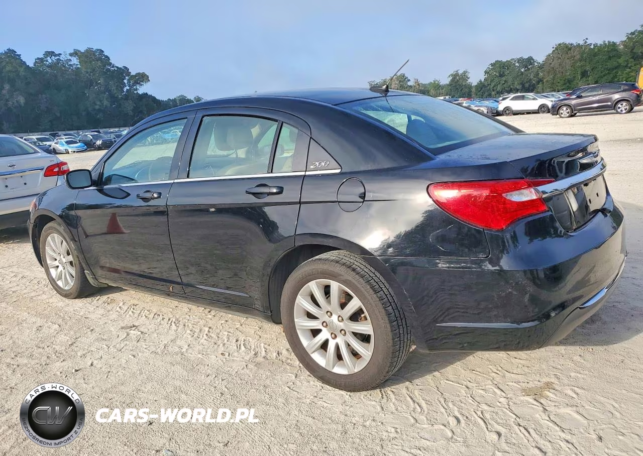 2013 Chrysler 200 Touring VIN:1C3CCBBB6DN578793 - 2
