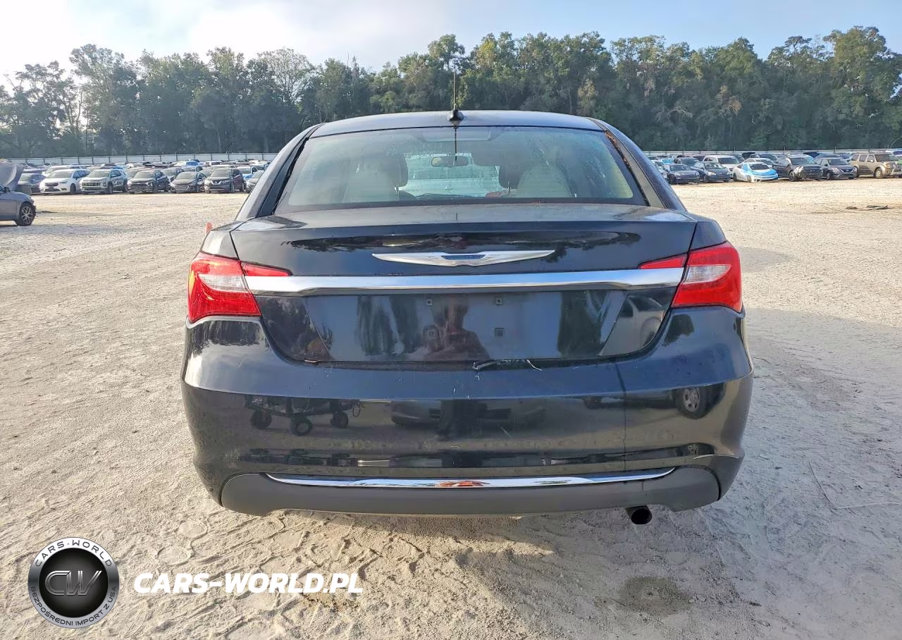 2013 Chrysler 200 Touring VIN:1C3CCBBB6DN578793 - 6