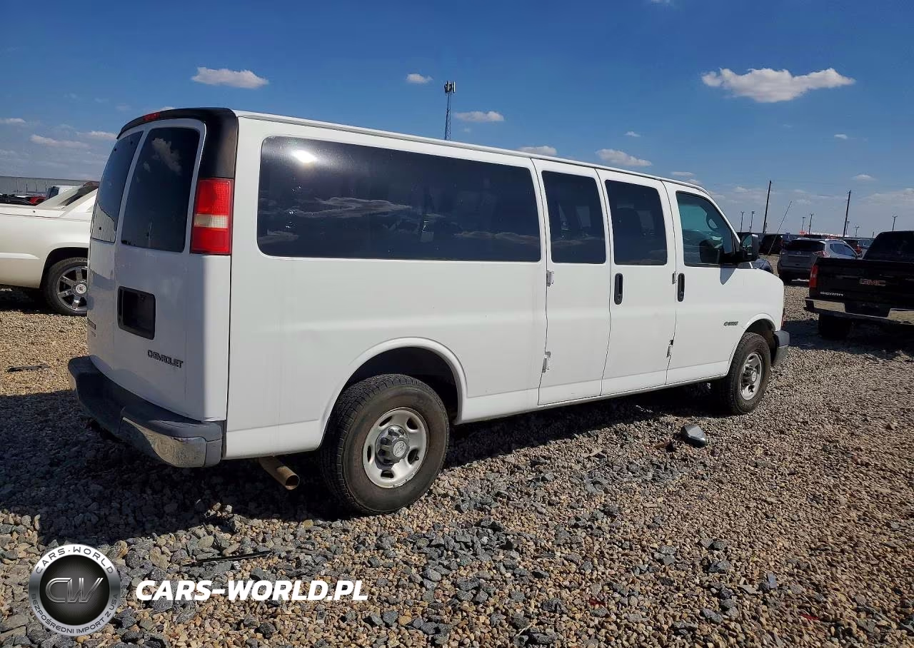2006 Chevrolet Express G3500 VIN:1GAHG39U061258083 - 3