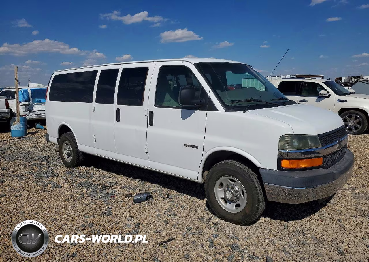 2006 Chevrolet Express G3500 VIN:1GAHG39U061258083 - 4