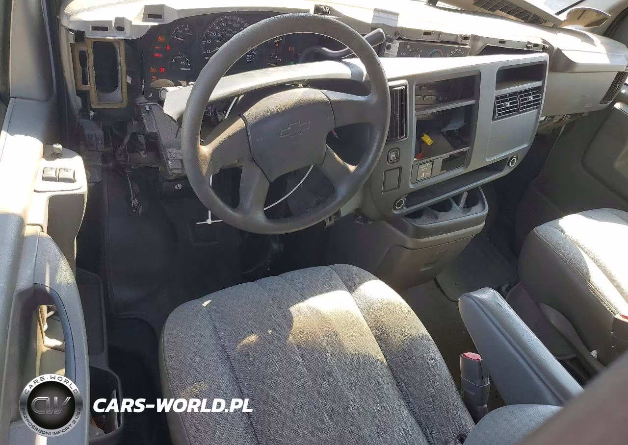 2006 Chevrolet Express G3500 VIN:1GAHG39U061258083 - 8