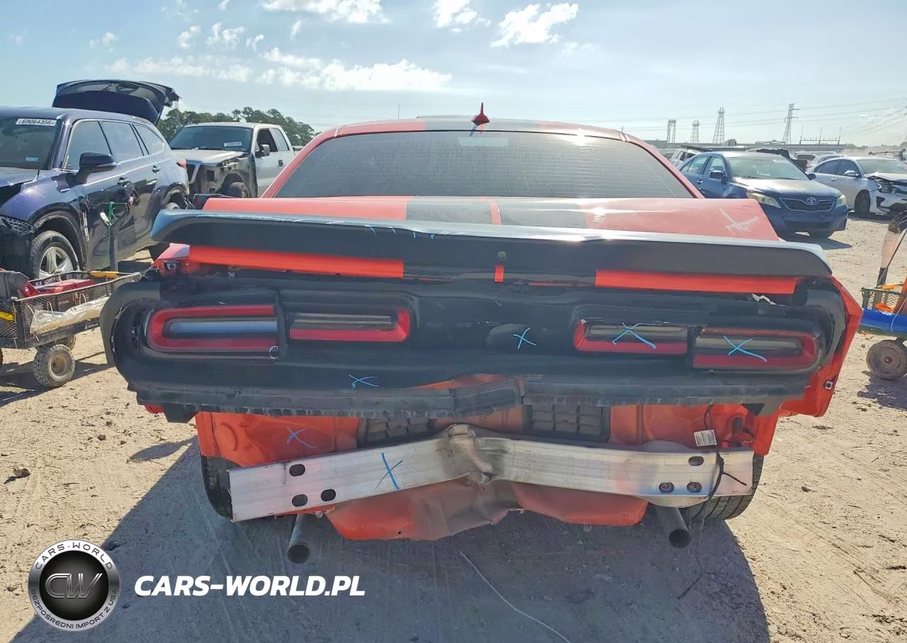 2022 Dodge Challenger Sxt VIN:2C3CDZAG0NH156595 - 6