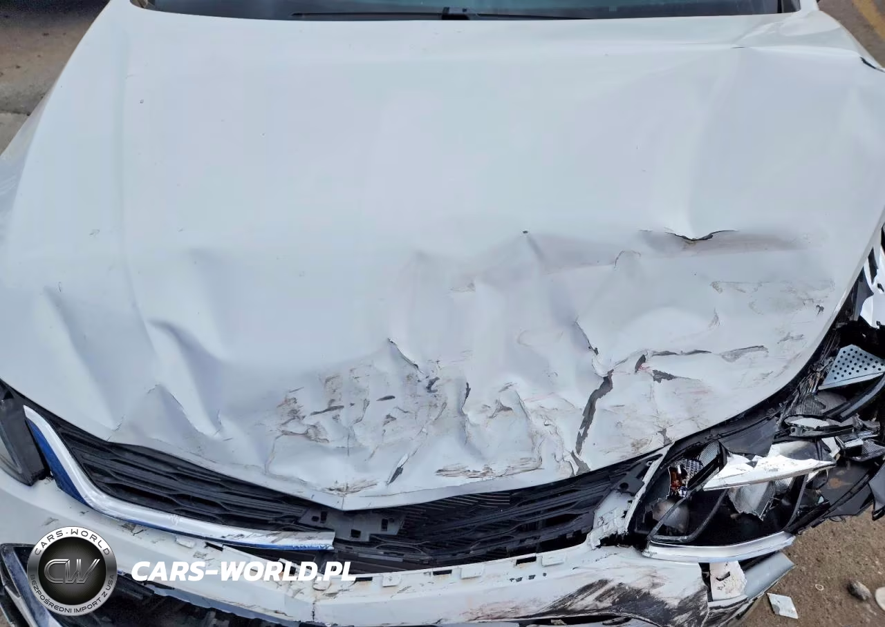 2018 Chevrolet Cruze Ls VIN:1G1BC5SM2J7143045 - 11