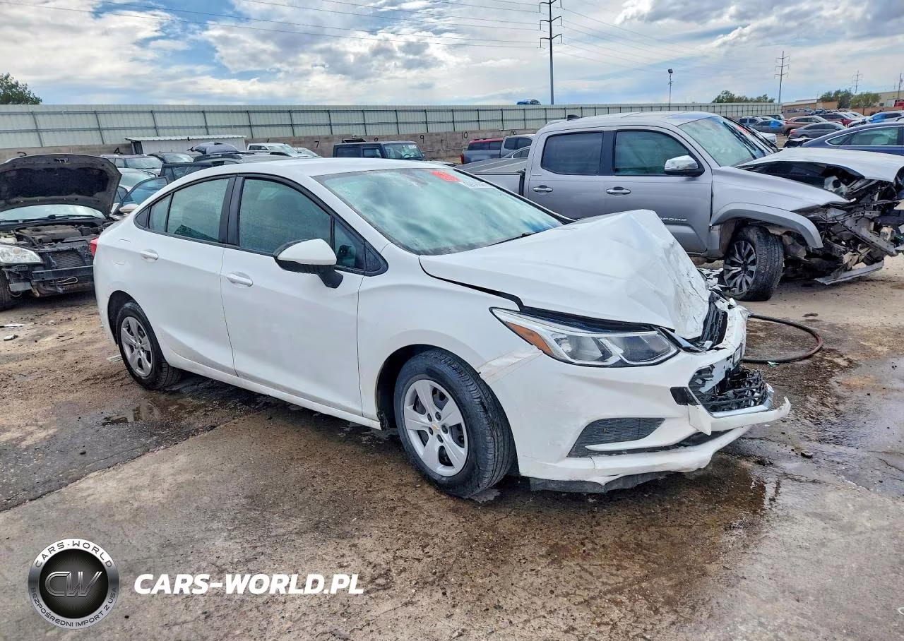 2018 Chevrolet Cruze Ls VIN:1G1BC5SM2J7143045 - 4
