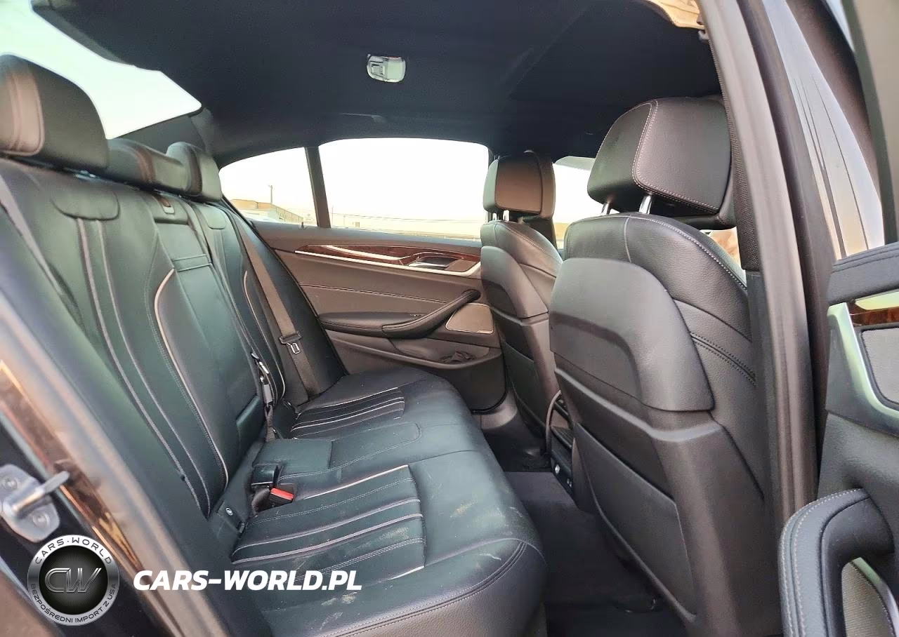 2020 BMW M550Xi VIN:WBAJS7C00LCD00191 - 10