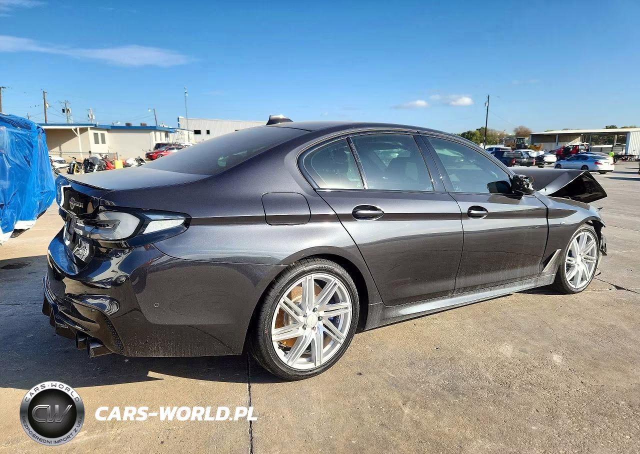 2020 BMW M550Xi VIN:WBAJS7C00LCD00191 - 3