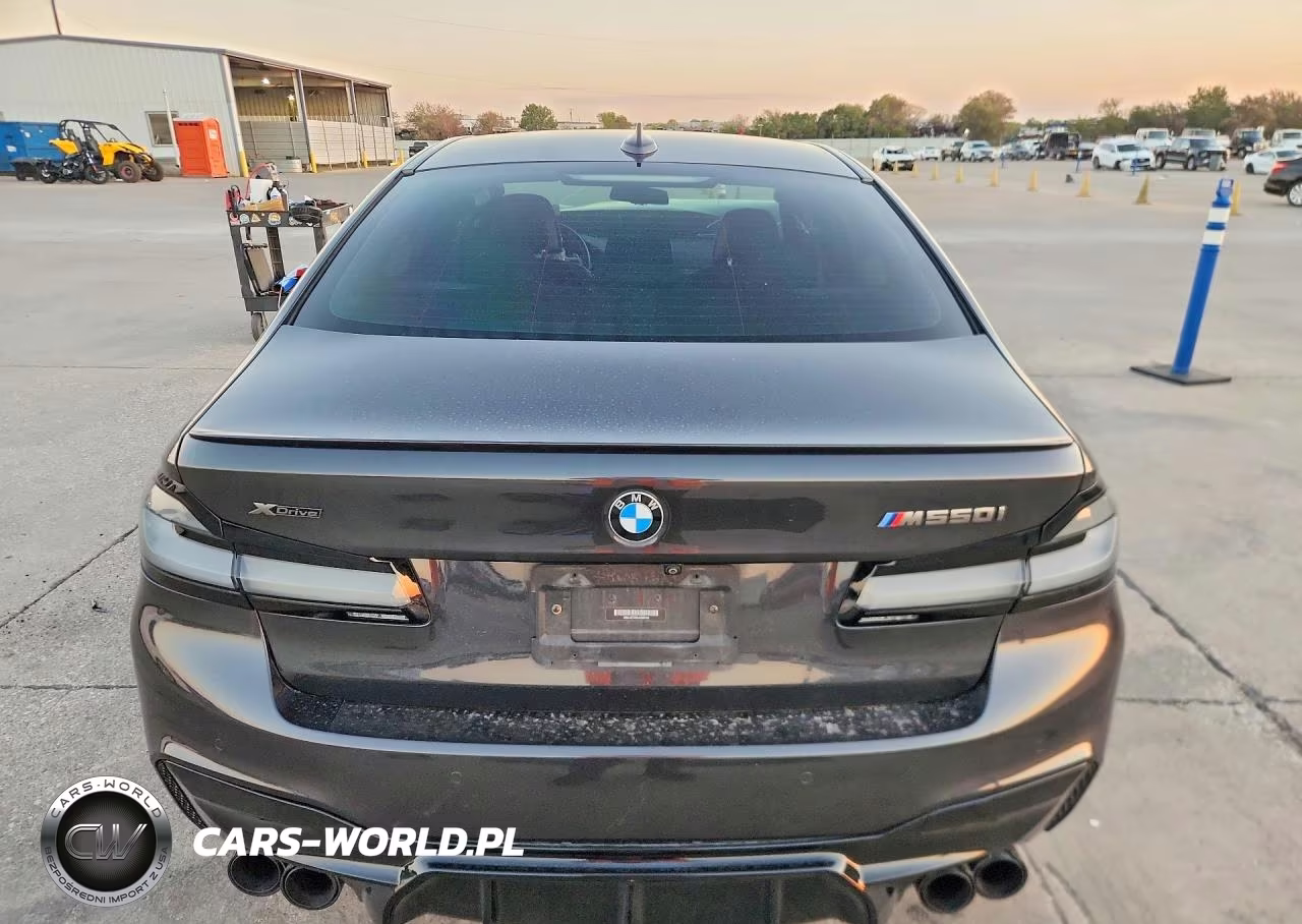 2020 BMW M550Xi VIN:WBAJS7C00LCD00191 - 6