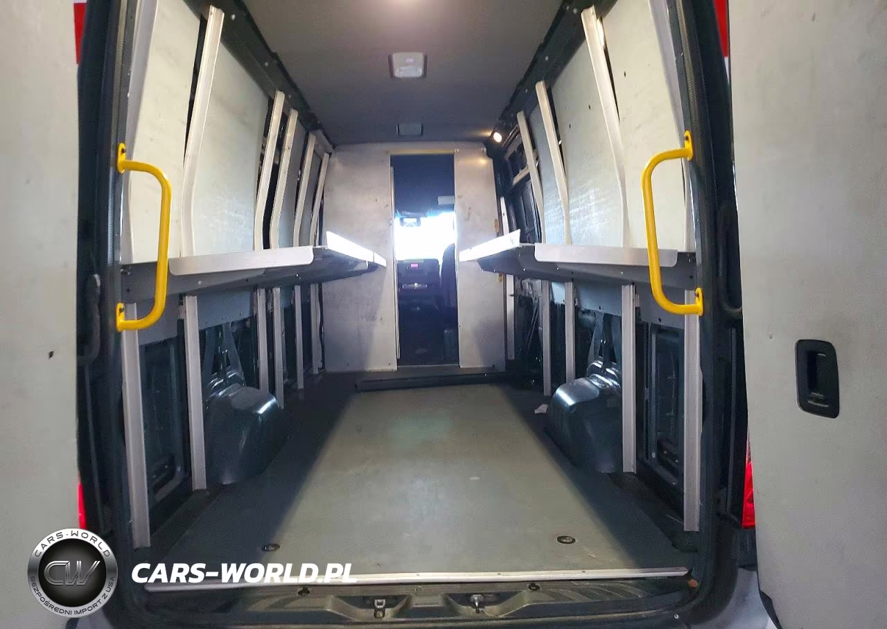 2019 Mercedes-Benz Sprinter 2500-3500 Delivery Van VIN:WD4PF1CD7KP148440 - 10