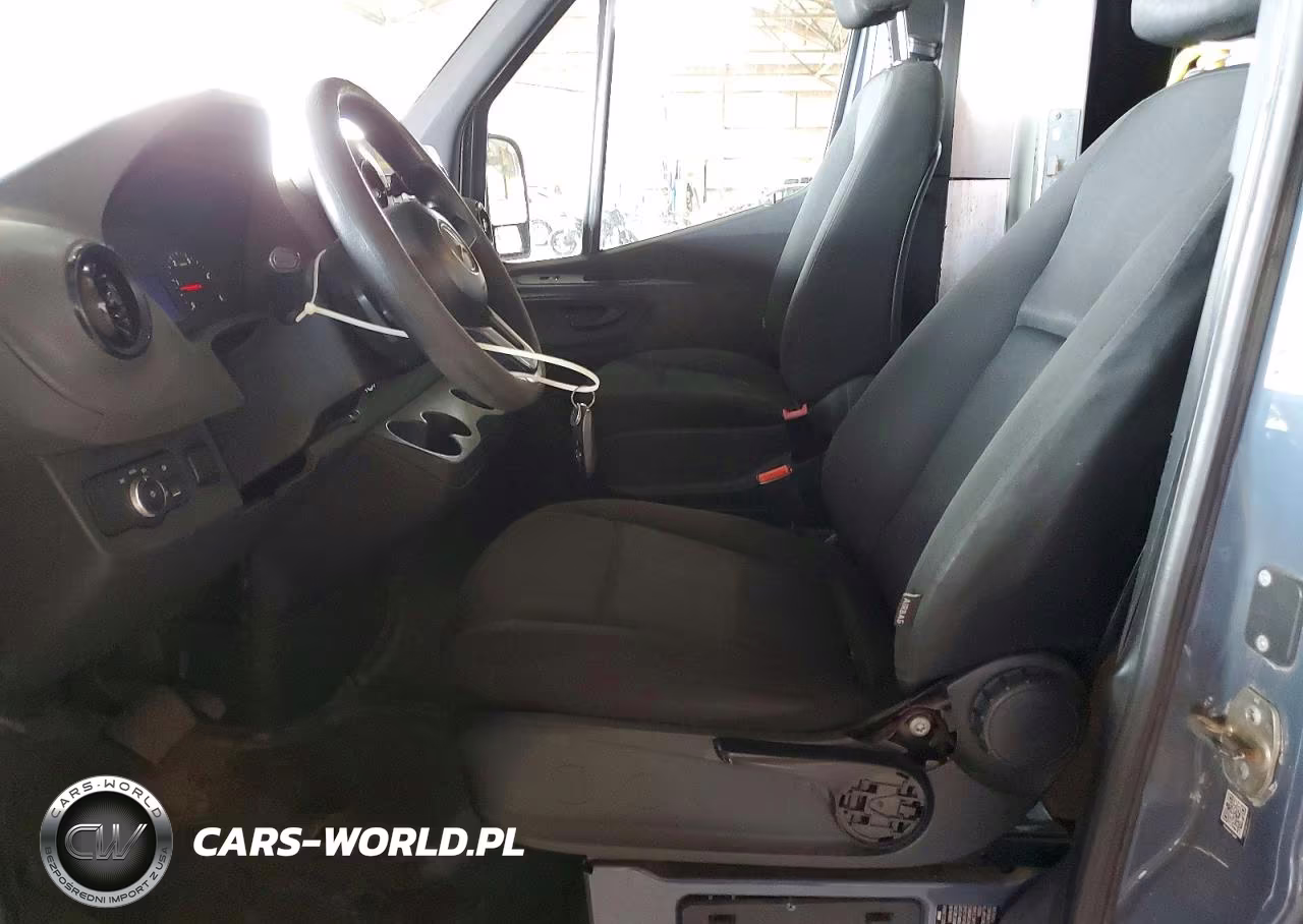 2019 Mercedes-Benz Sprinter 2500-3500 Delivery Van VIN:WD4PF1CD7KP148440 - 7