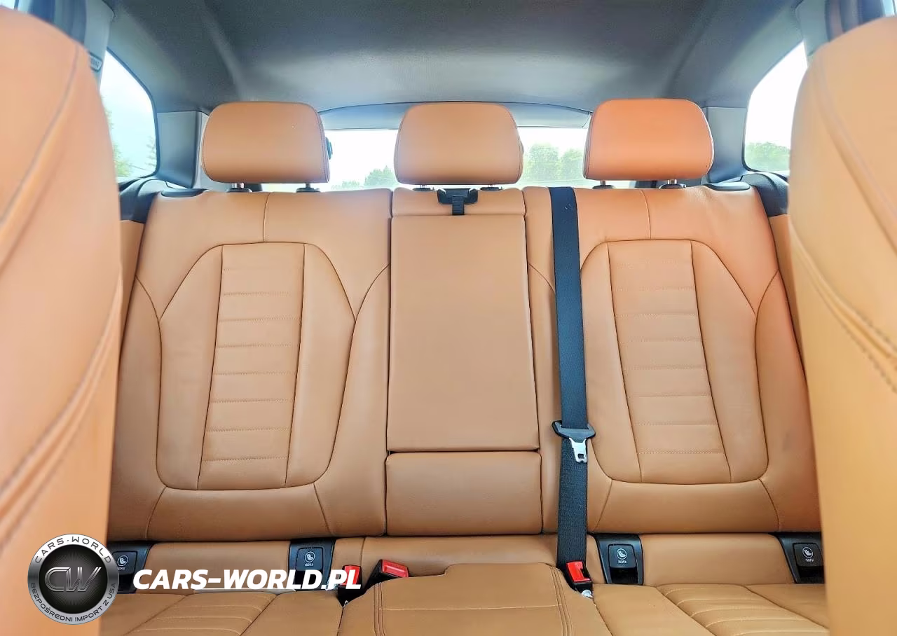 2019 BMW X3 xDrivem40I VIN:5UXTS3C57K0Z08351 - 10