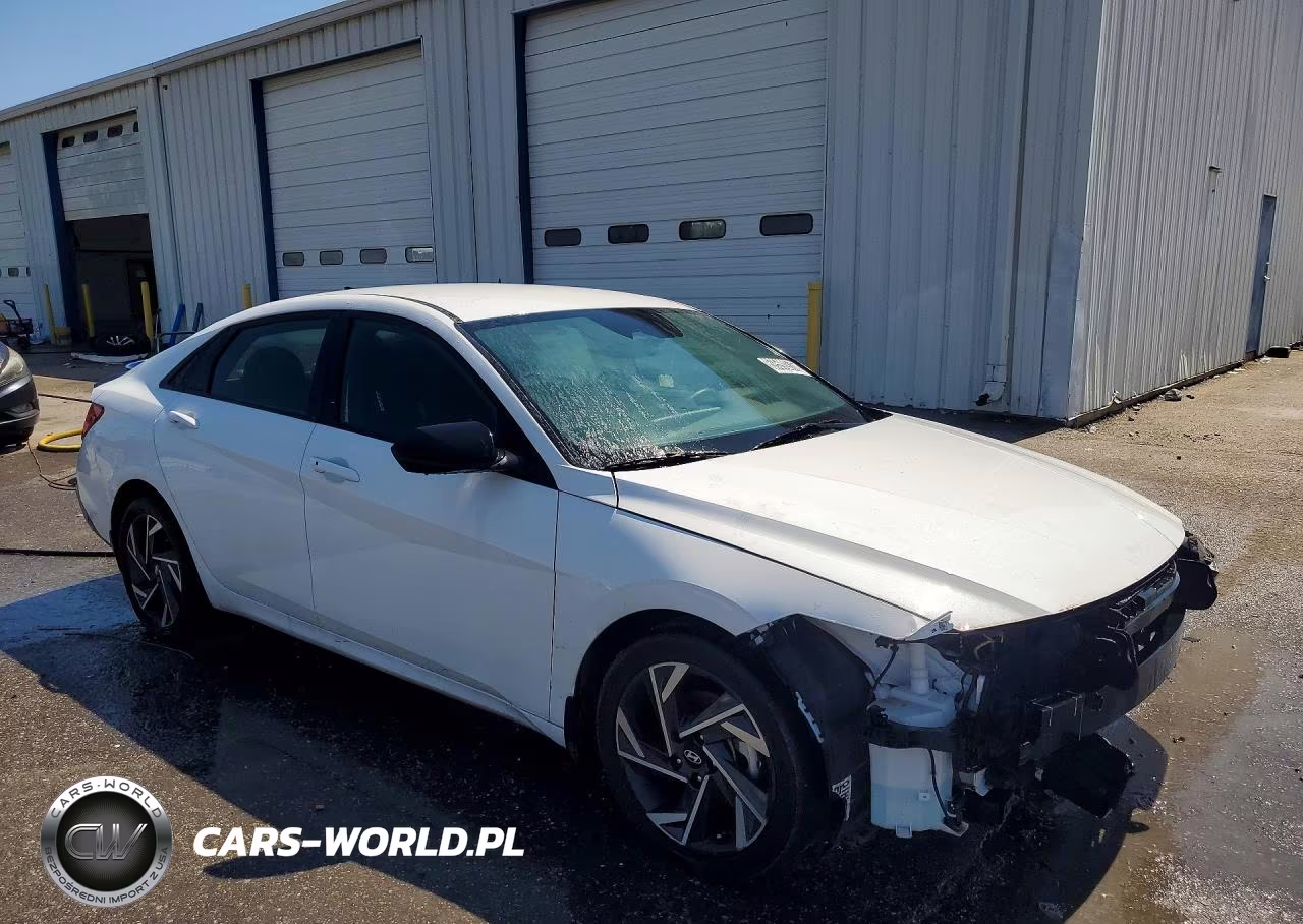 2025 Hyundai Elantra Sel Sport VIN:KMHLM4DG9SU009982 - 4