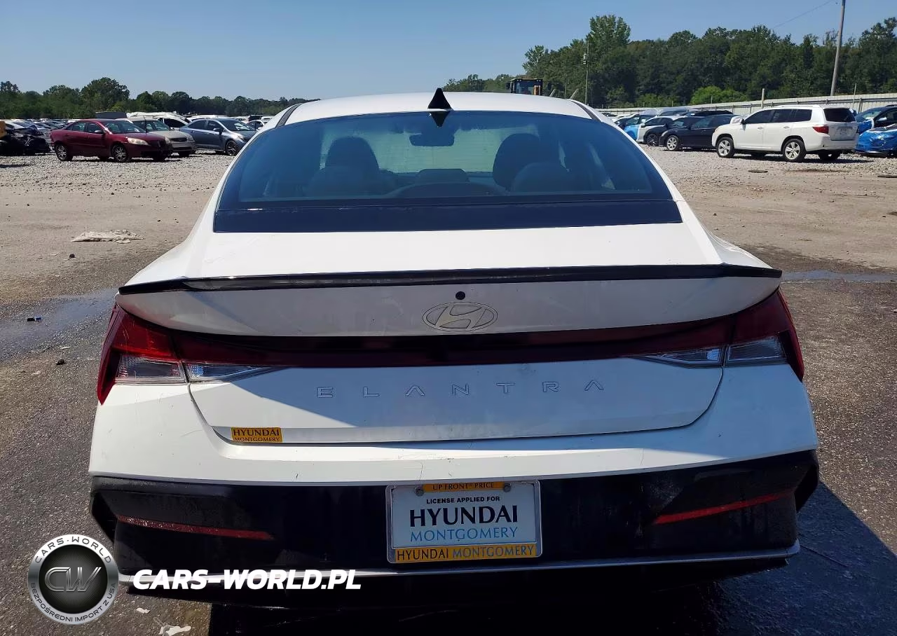 2025 Hyundai Elantra Sel Sport VIN:KMHLM4DG9SU009982 - 6