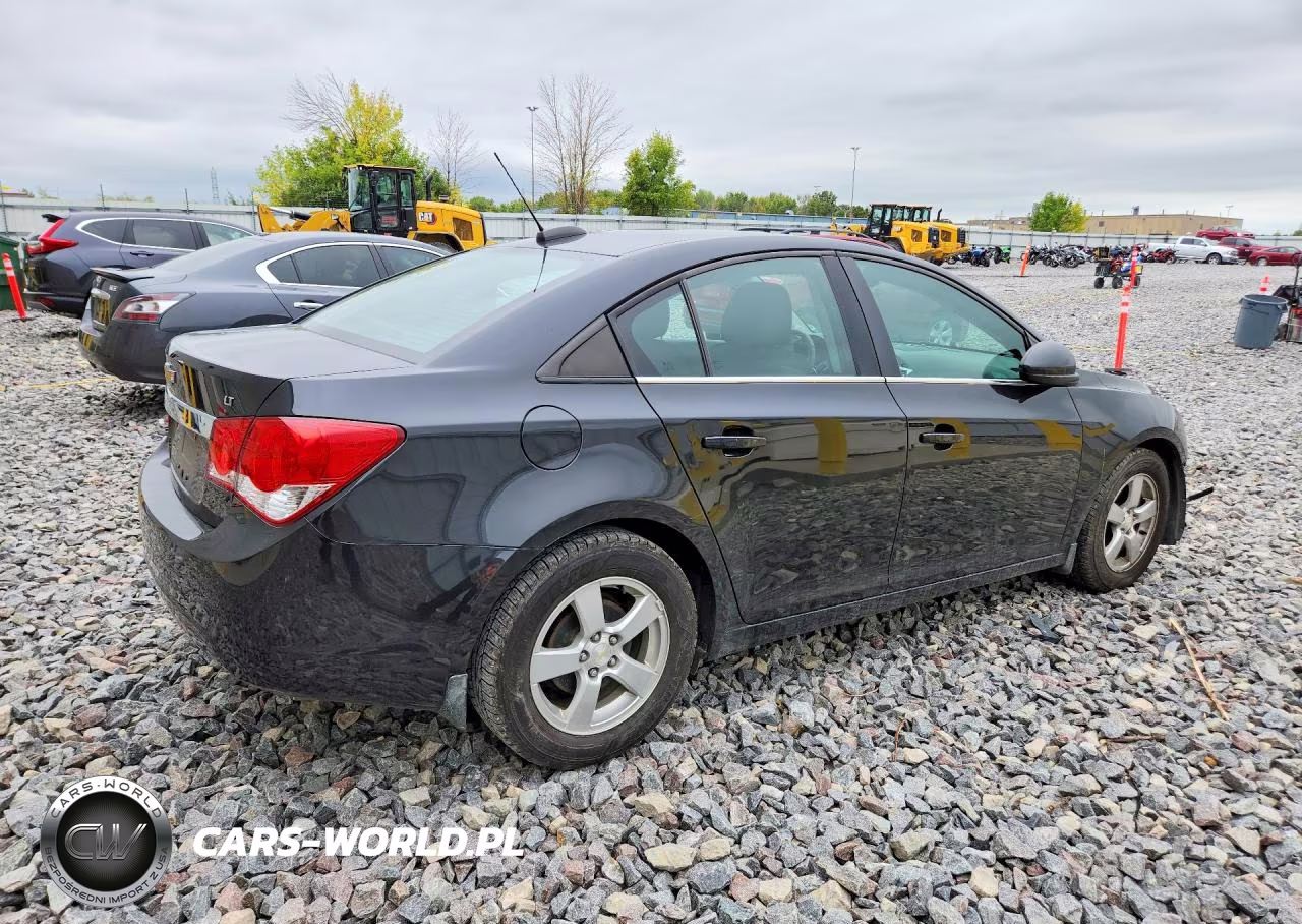 2015 Chevrolet Cruze Lt VIN:1G1PC5SB9F7240609 - 3