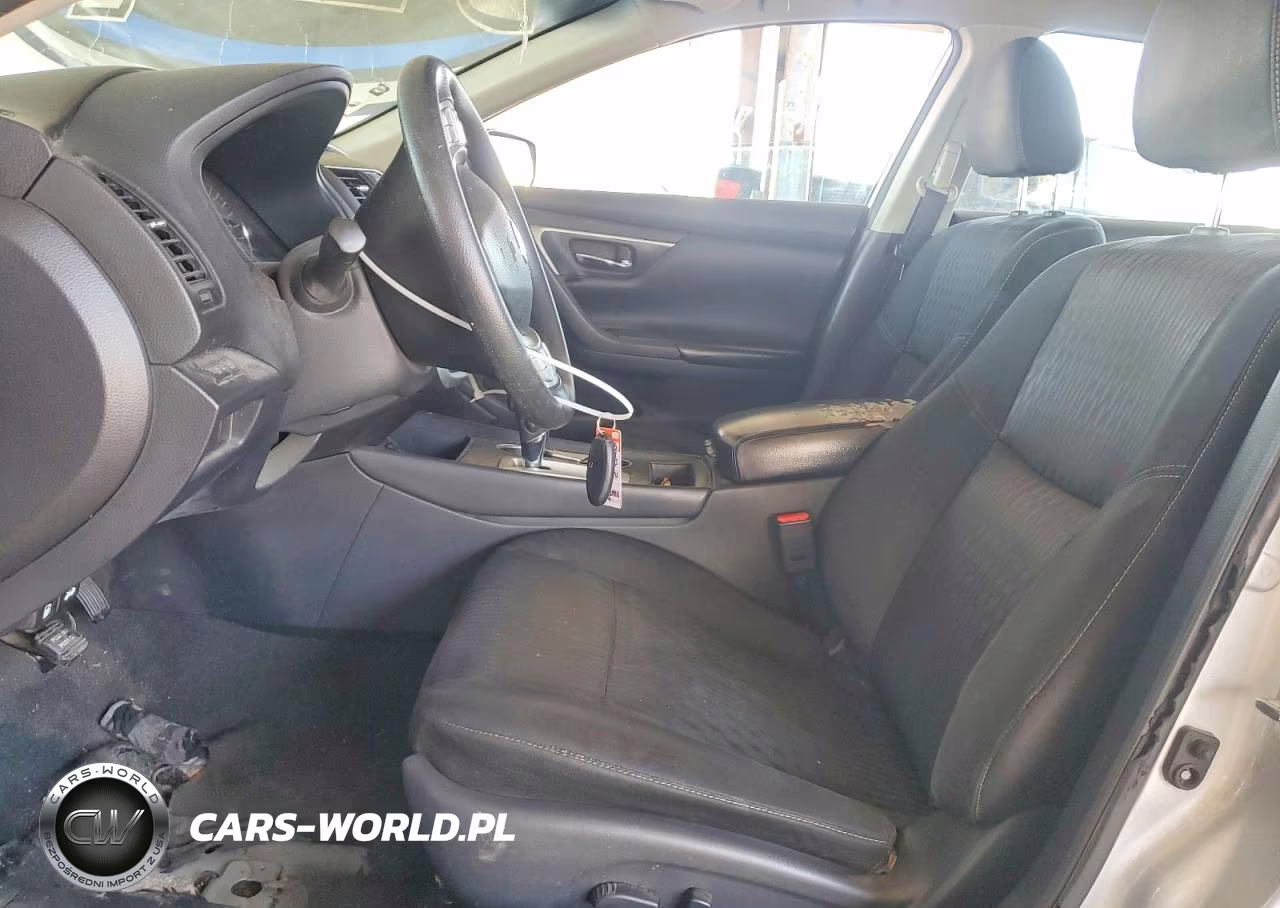 2017 Nissan Altima 2.5 S VIN:1N4AL3AP3HC211945 - 7