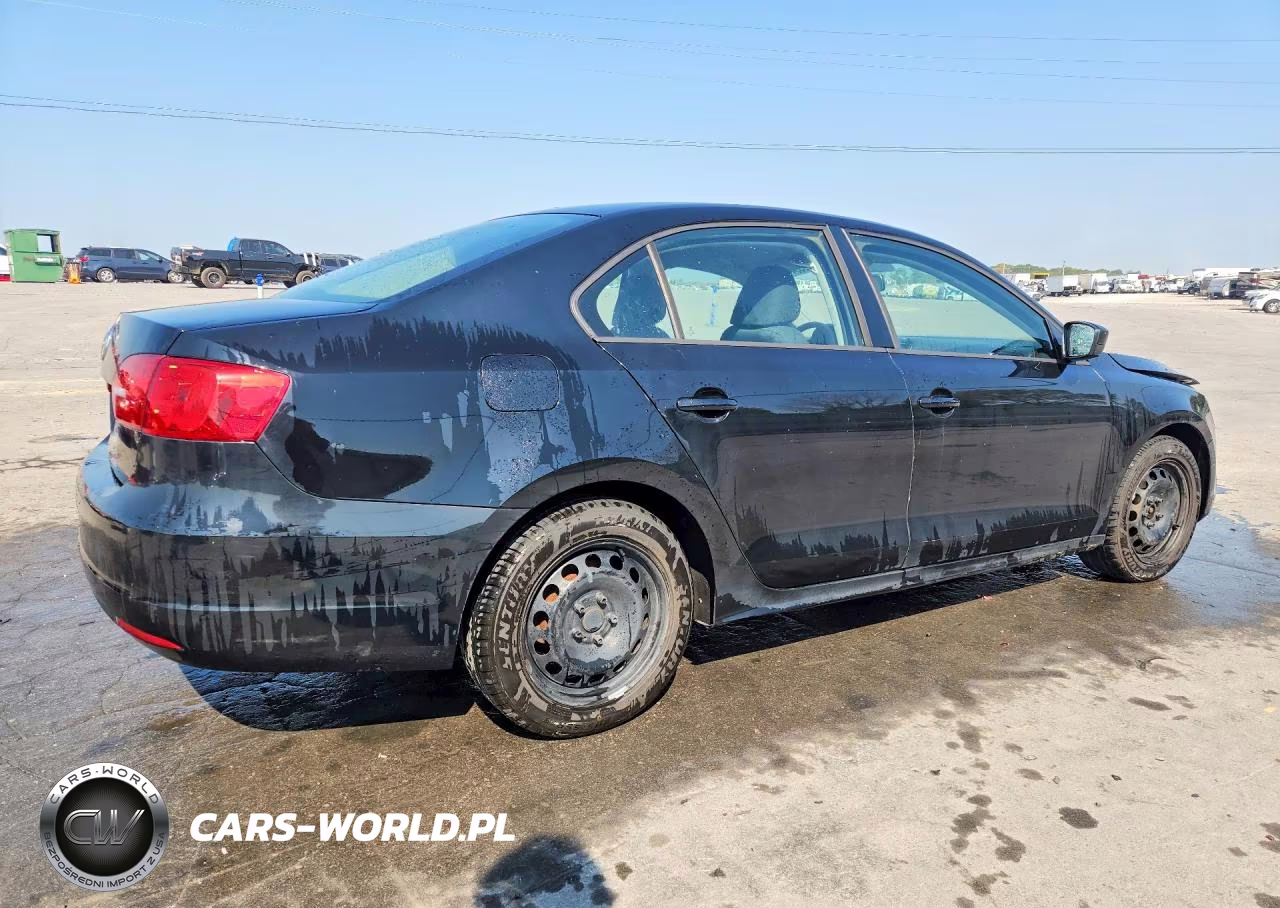 2012 Volkswagen Jetta Base VIN:3VW2K7AJ5CM351634 - 3