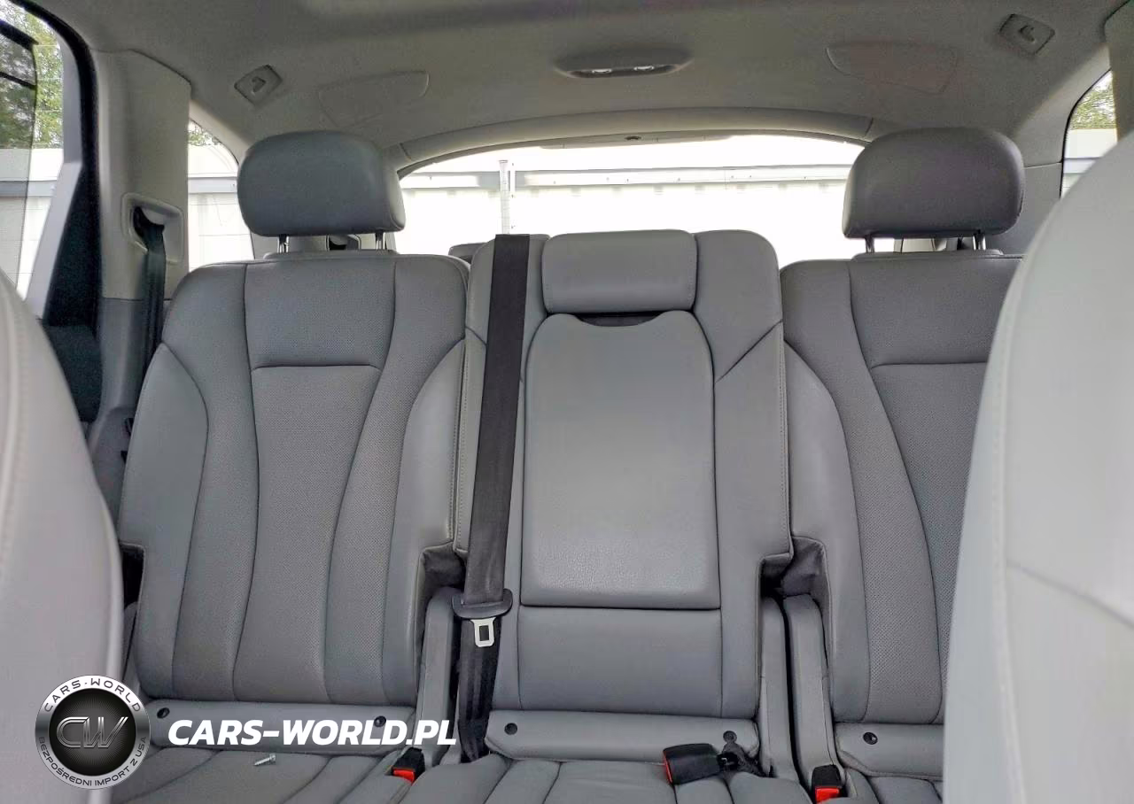2019 Audi Q7 Prestige VIN:WA1VAAF74KD026880 - 10