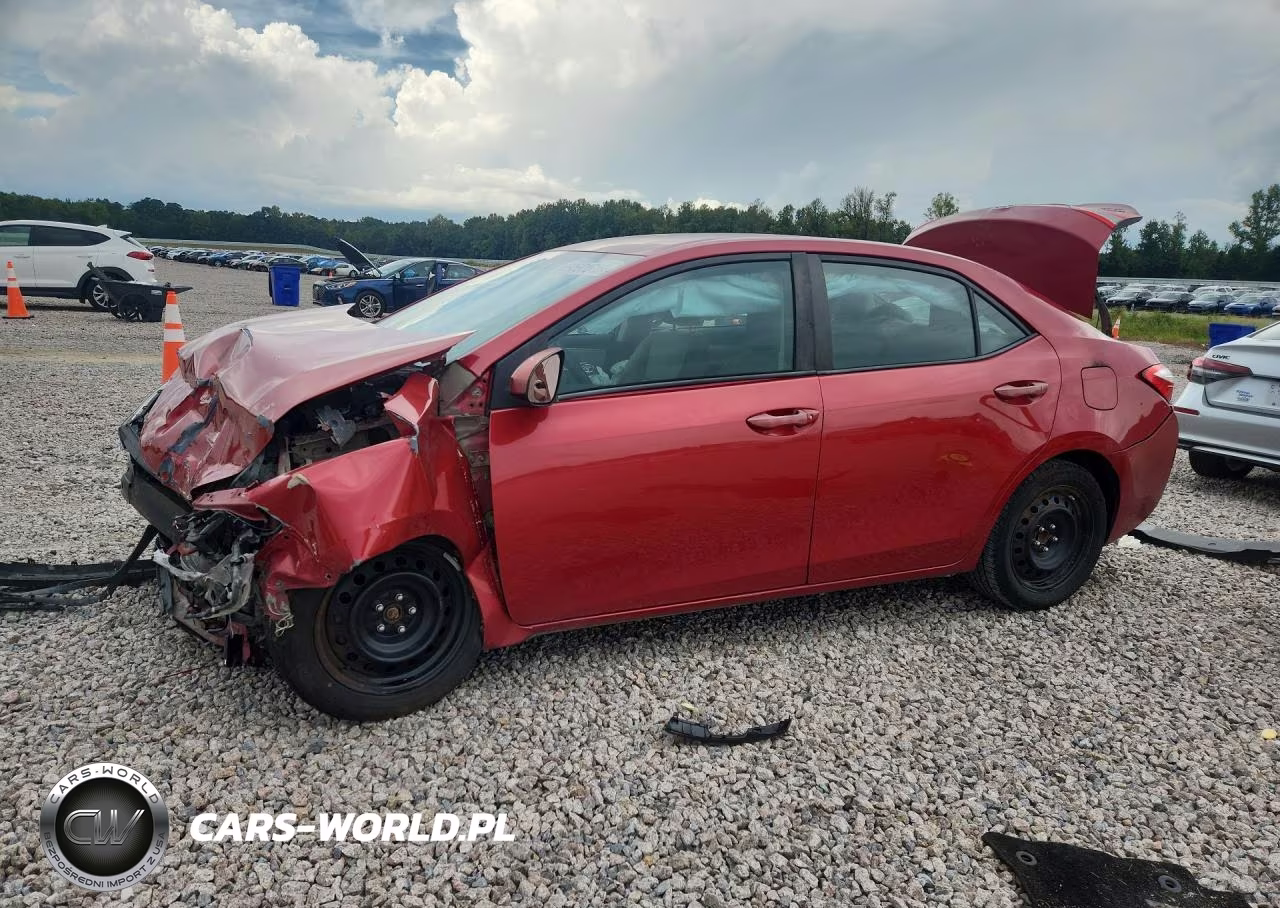2015 Toyota Corolla Le VIN:2T1BURHE3FC476727 - 1