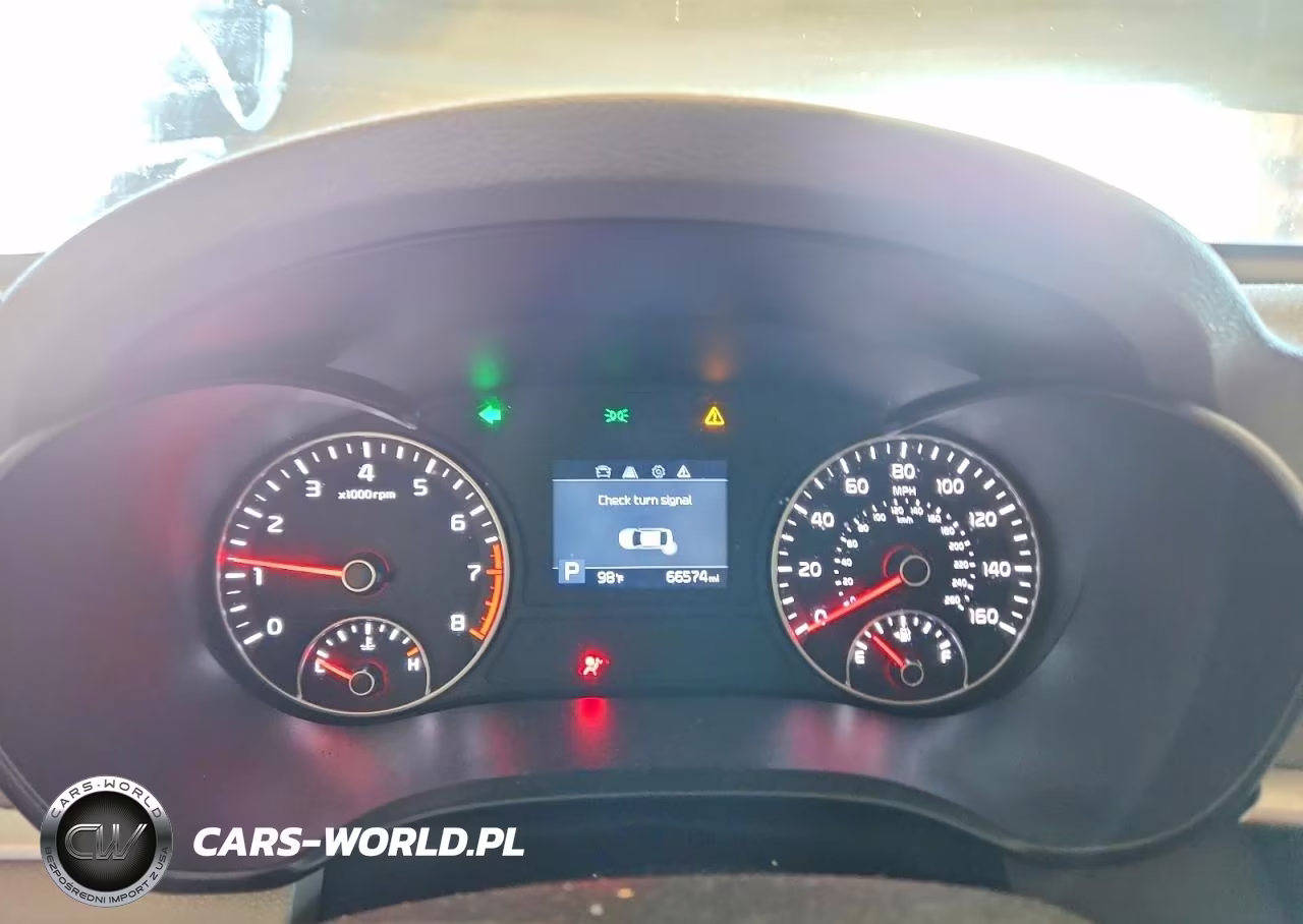 2019 Kia Optima Lx VIN:5XXGT4L30KG357246 - 9