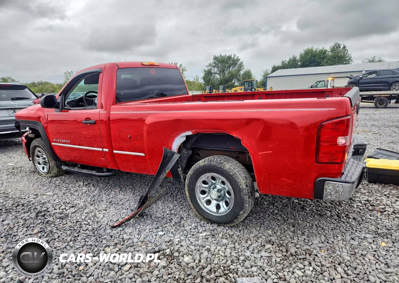 2010 Chevrolet Silverado C1500 VIN:1GCPCPEX5AZ279172 - 2