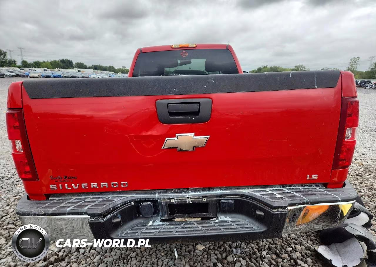 2010 Chevrolet Silverado C1500 VIN:1GCPCPEX5AZ279172 - 6