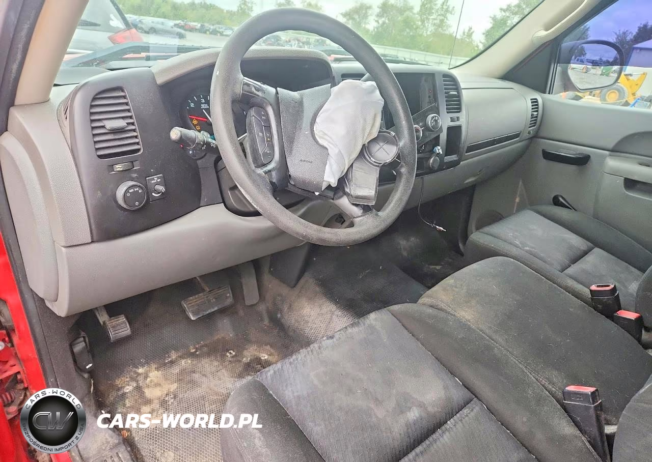 2010 Chevrolet Silverado C1500 VIN:1GCPCPEX5AZ279172 - 8