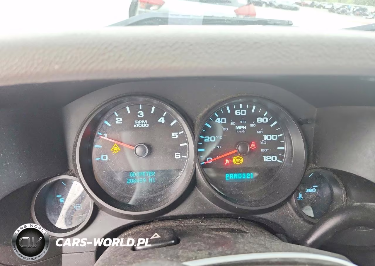 2010 Chevrolet Silverado C1500 VIN:1GCPCPEX5AZ279172 - 9