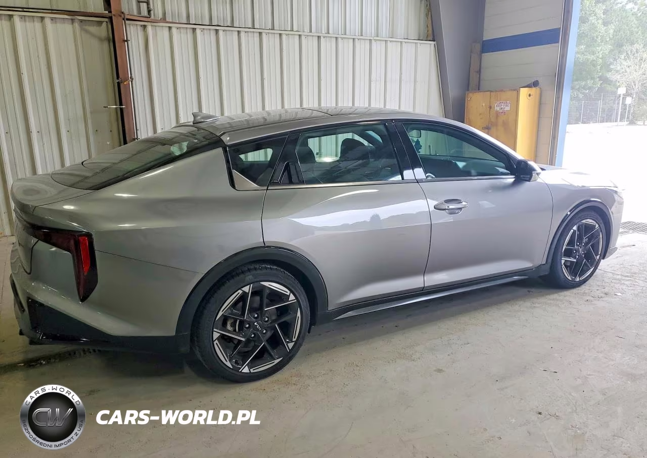 2025 Kia K4 Gt Line VIN:3KPFW4DE1SE162204 - 3
