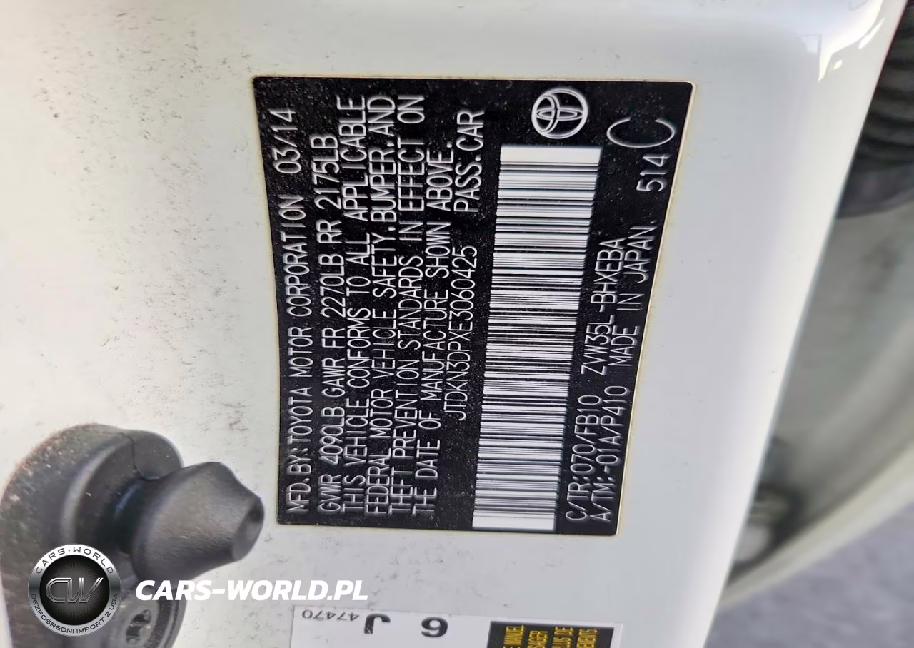 2014 Toyota Prius Plug-In Hybrid Base VIN:JTDKN3DPXE3060425 - 12