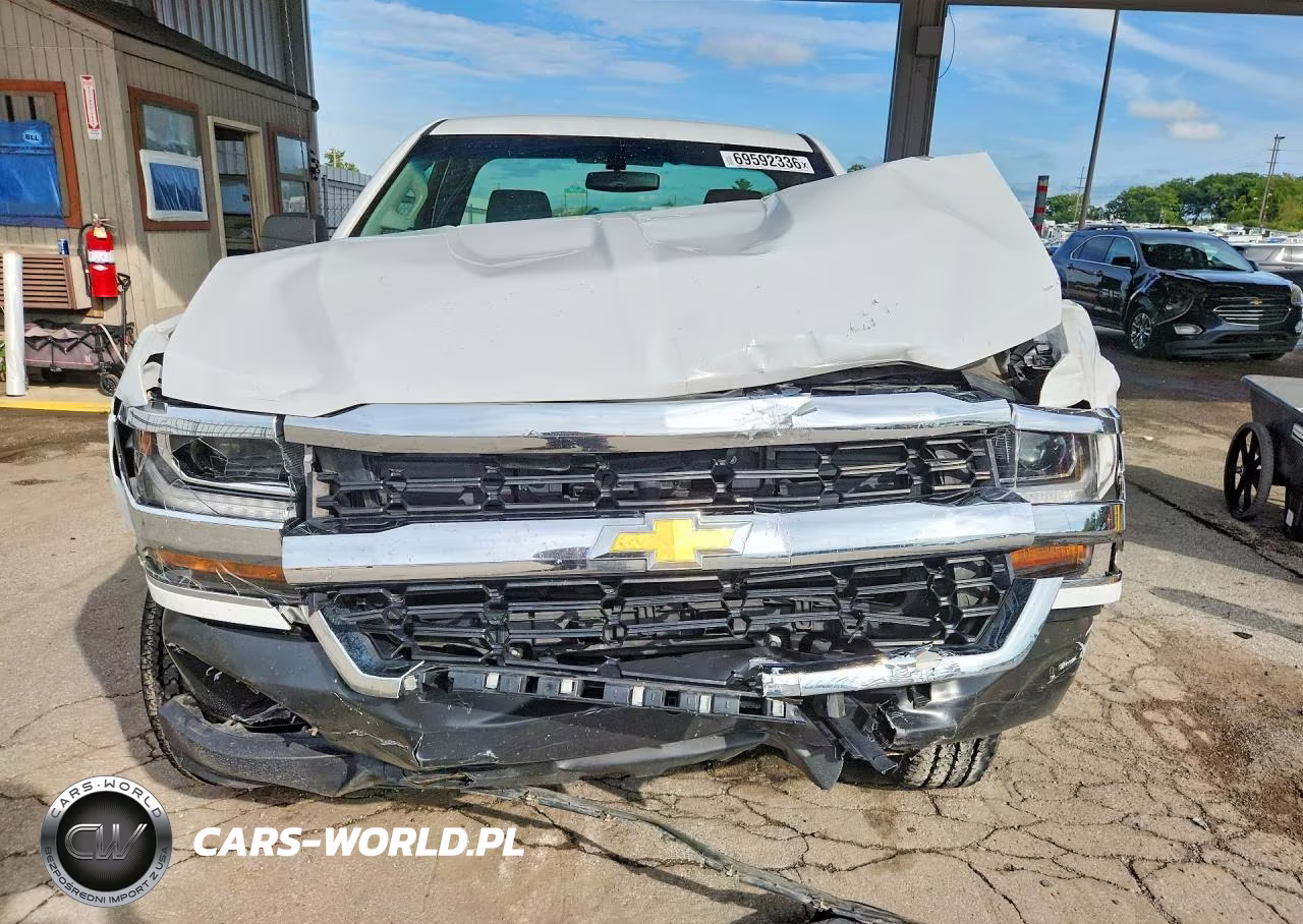 2018 Chevrolet Silverado C1500 VIN:1GCNCNEH0JZ294652 - 5
