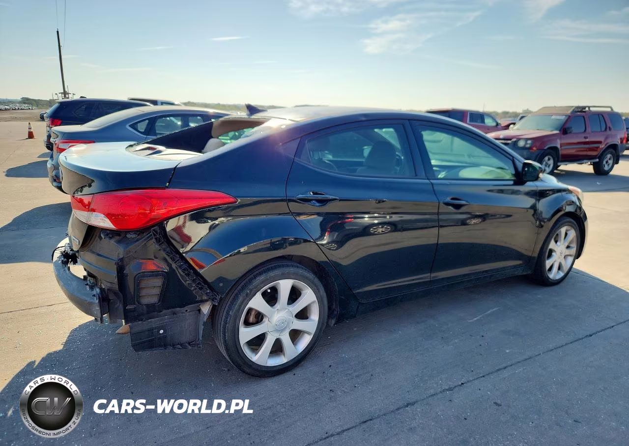 2013 Hyundai Elantra Limited VIN:5NPDH4AE2DH381418 - 3