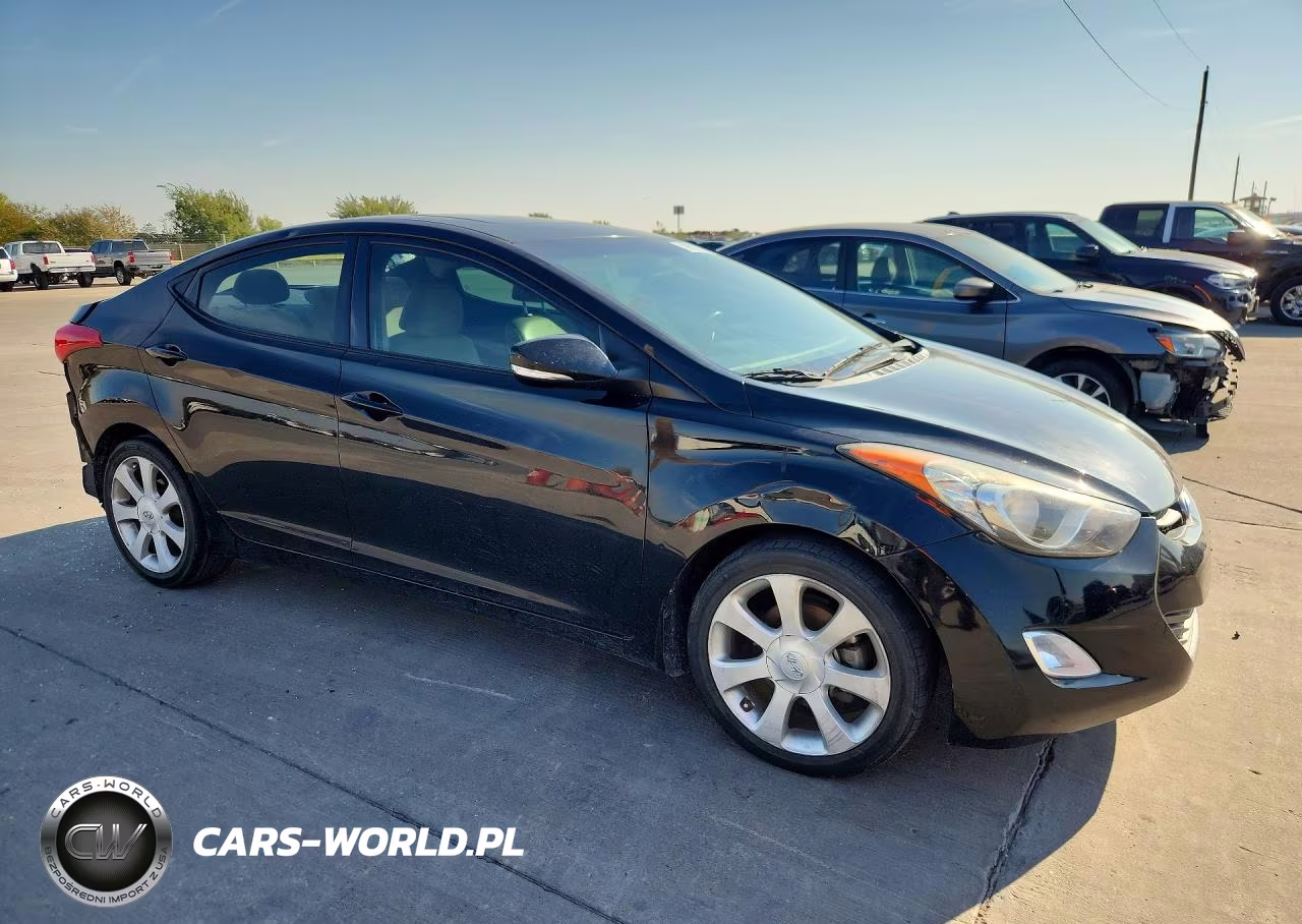 2013 Hyundai Elantra Limited VIN:5NPDH4AE2DH381418 - 4