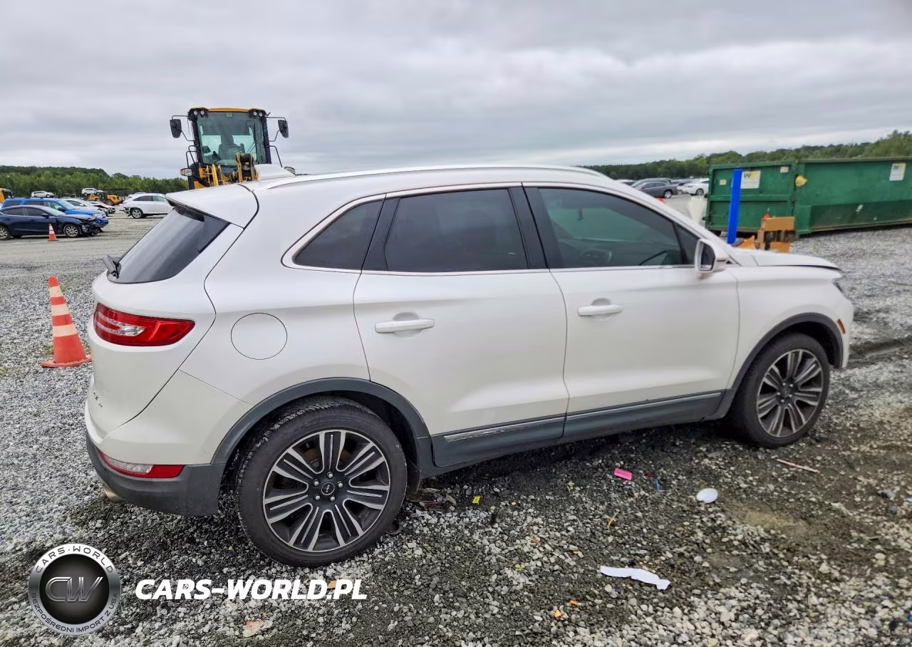 2017 Lincoln Mkc Black Label VIN:5LMTJ4DHXHUL62867 - 3