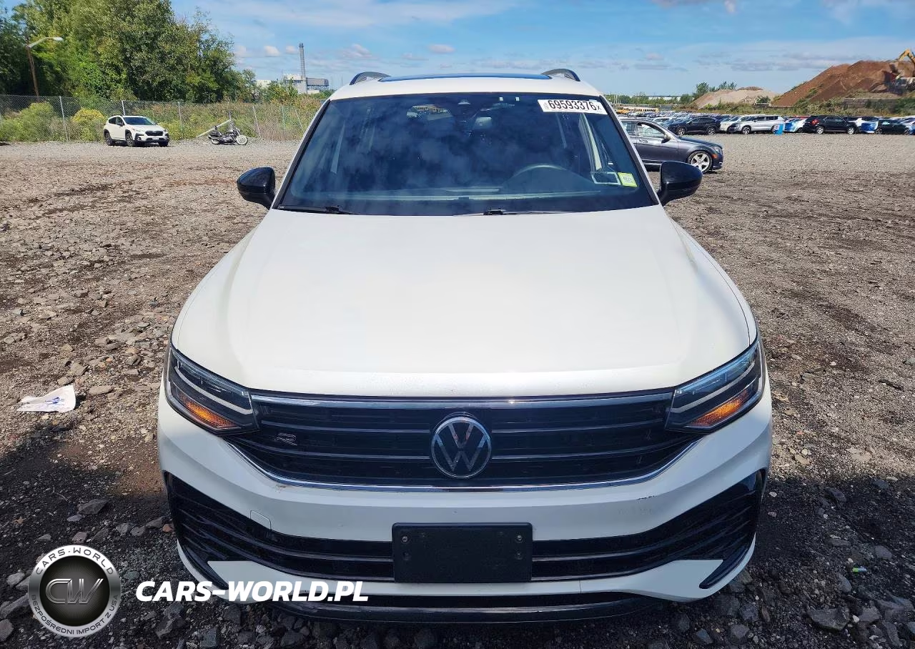 2024 Volkswagen Tiguan Se R-Line Black VIN:3VV8B7AX3RM079208 - 5