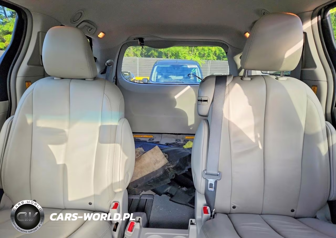 2012 Toyota Sienna Xle 8-Passenger VIN:5TDYK3DC8CS268119 - 10