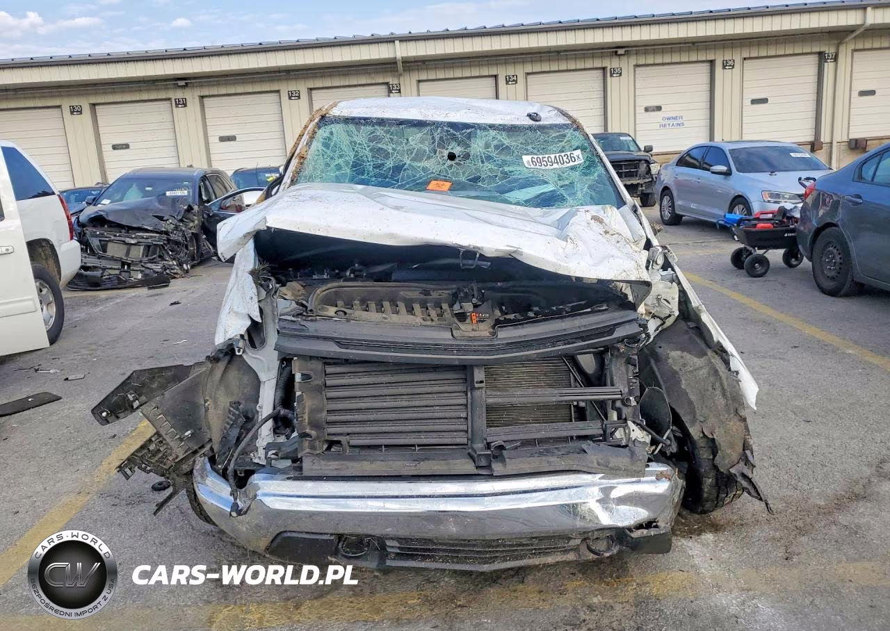 2024 Chevrolet Silverado K1500 VIN:2GCUDAED3R1209953 - 5