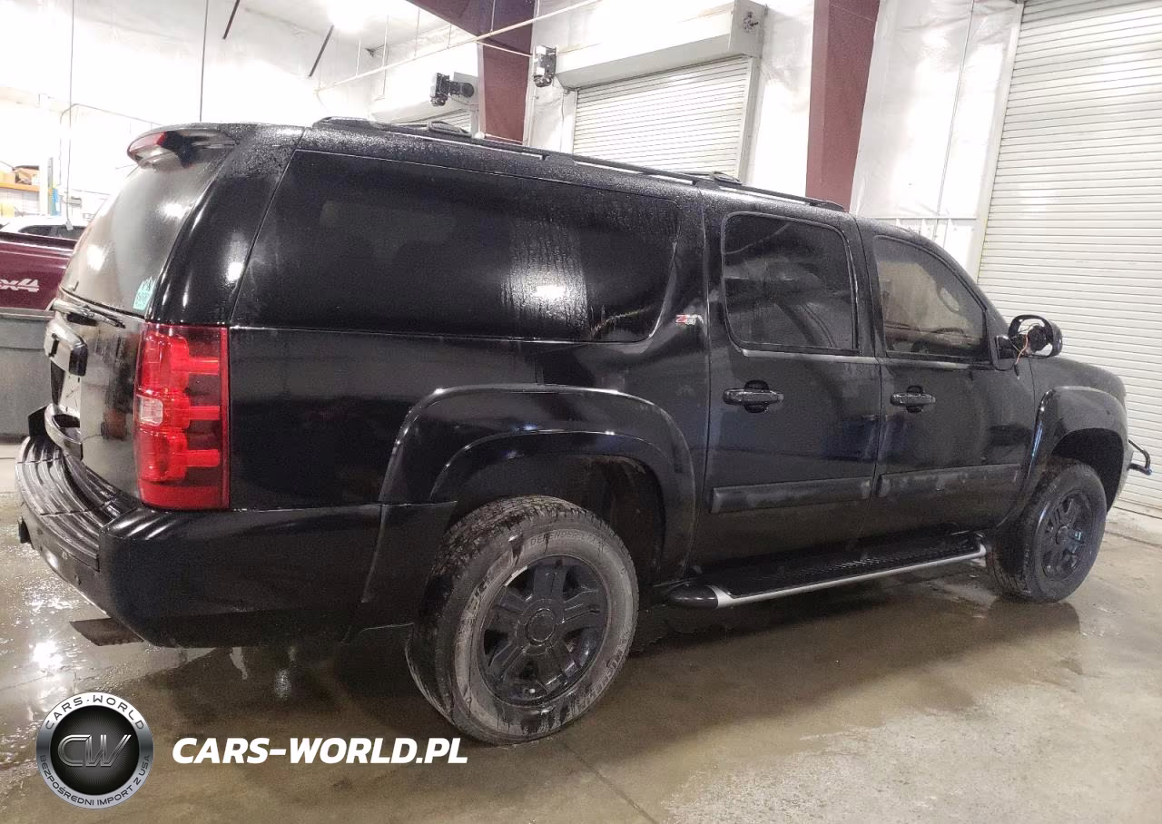 2011 Chevrolet Suburban K1500 Lt VIN:1GNSKJE31BR268654 - 3