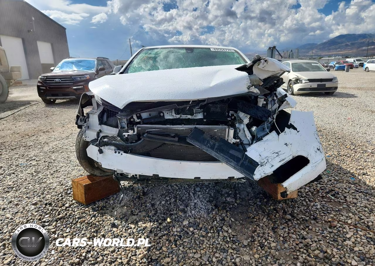 2015 Buick Lacrosse VIN:1G4GB5G30FF209259 - 5