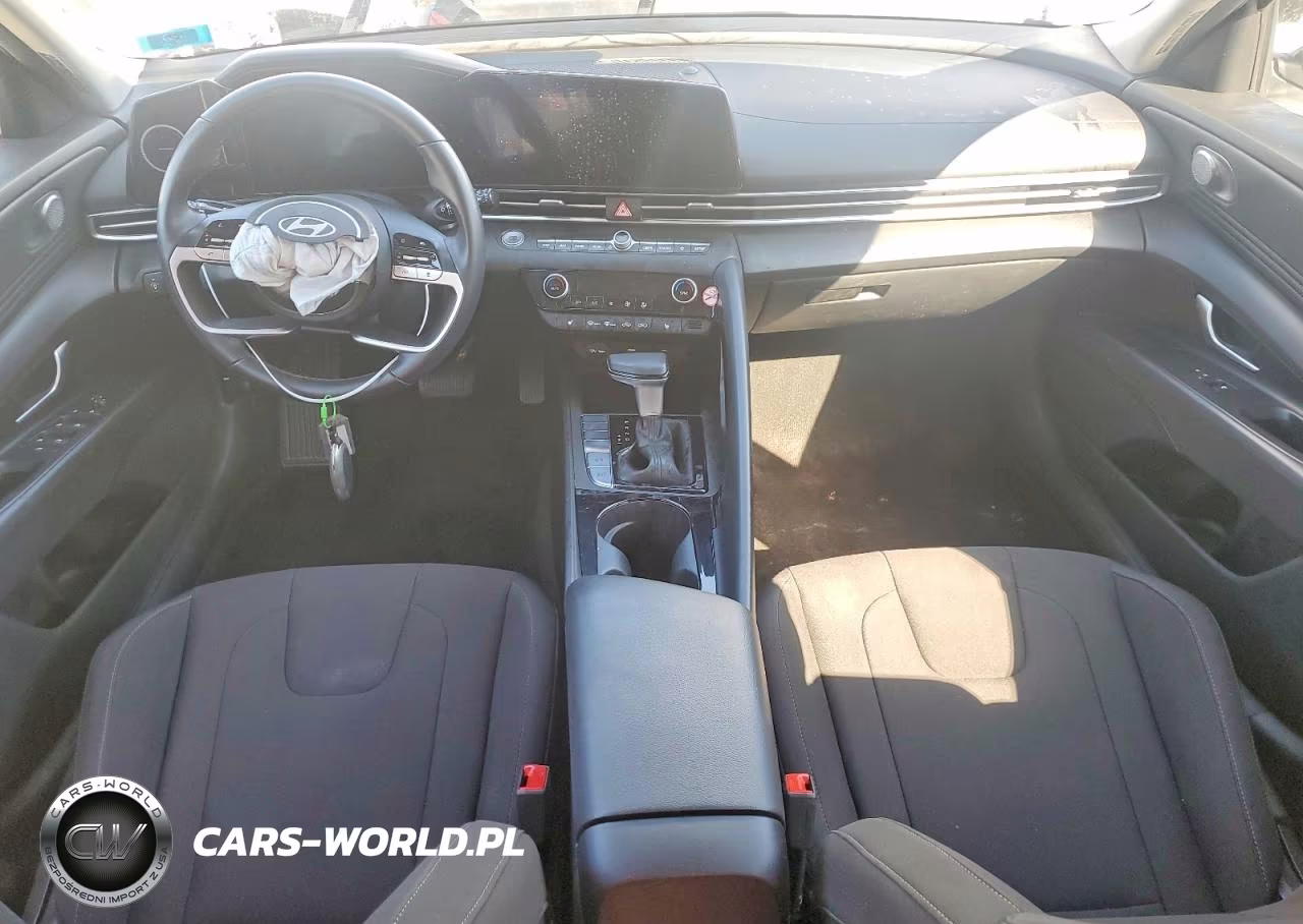 2025 Hyundai Elantra Sel VIN:KMHLS4DG7SU041884 - 8