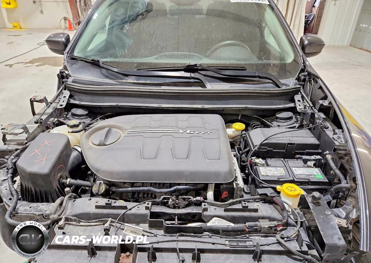 2018 Jeep Cherokee Latitude VIN:1C4PJMCX1JD608793 - 12