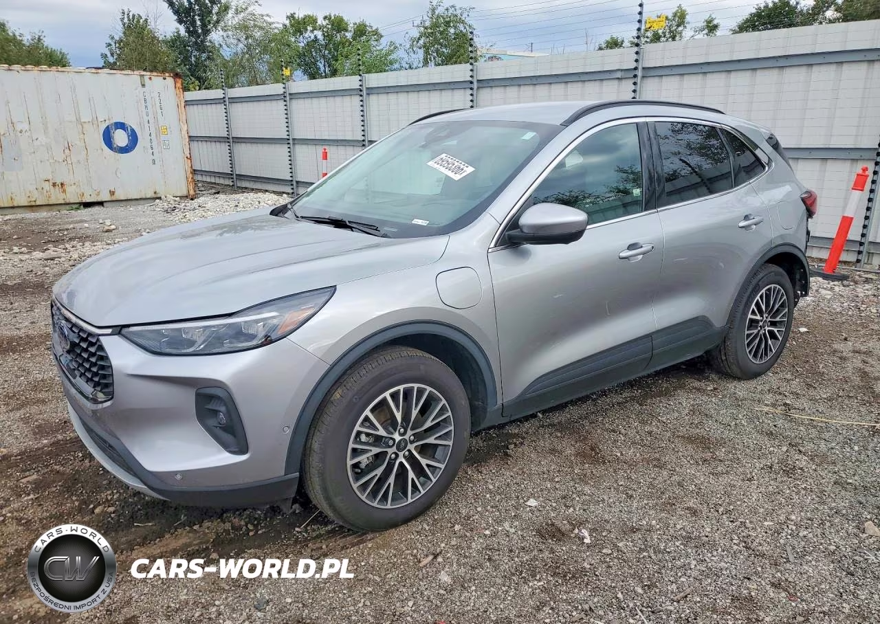 2024 Ford Escape
