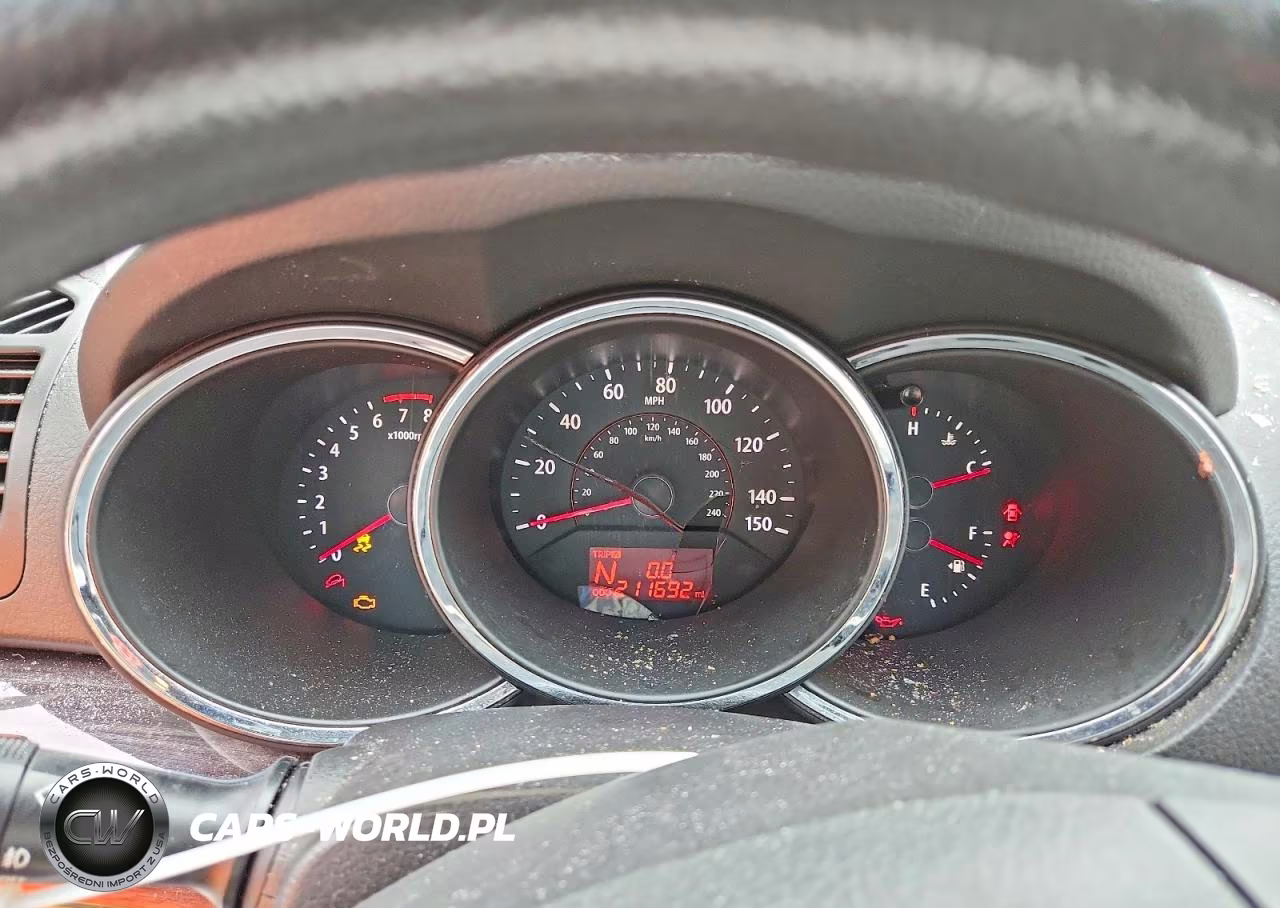 2012 Kia Sorento Lx VIN:5XYKT3A67CG191743 - 9