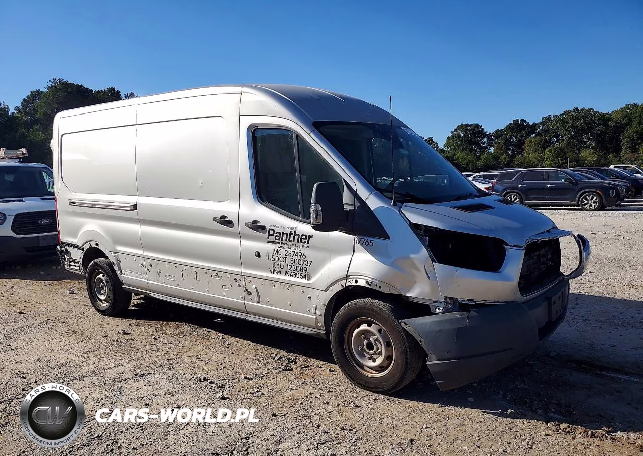 2018 Ford Transit T-250 VIN:1FTYR2CM8JKA30548 - 4